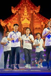 BIB: 629
                            <button type="button" onclick="openModal(22475994)" class="btn btn-primary btn-sm float-right btn-popup" data-toggle="modal" data-target=".modal-high-quality">
                        <i class="fas fa-shopping-cart"></i> Add to Cart
                    </button>
                                            <button type="button" onclick="isThisMe(22475994, true)" class="btn btn-success btn-sm float-right btn-popup btn-isme hidden" data-toggle="tooltip" data-placement="bottom" title="นี่คือรูปของคุณใช่ไหม คลิกที่นี่เพื่อเอาเข้าอัลบั้ม">
                        <i class="fas fa-plus"></i> Add to album
                    </button>
                    <button type="button" onclick="isThisMe(22475994, false)" class="btn btn-warning btn-sm float-right btn-popup btn-isnotme hidden">
                        <i class="fas fa-ban"></i> Remove from album
                    </button>